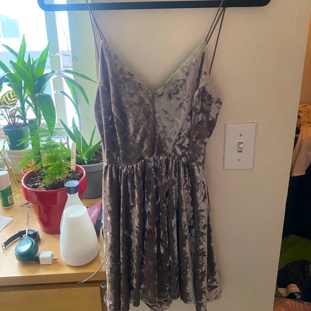 Velvet mini Romper Women’s small